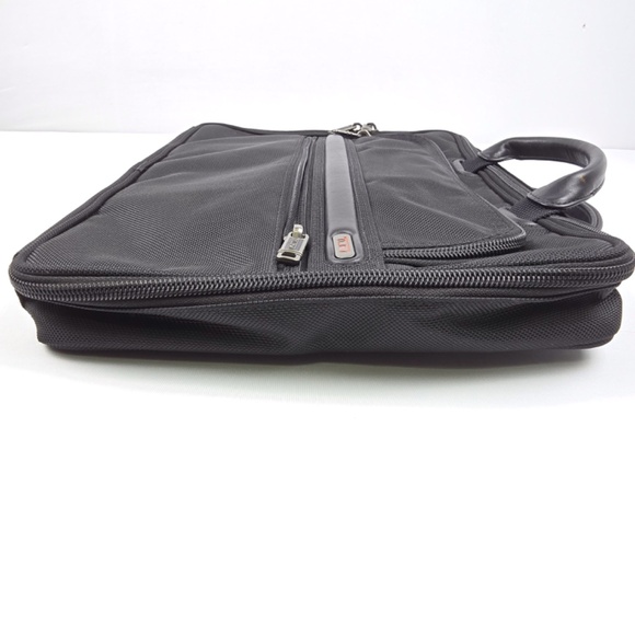 TUMI Padded 15' Laptop Briefcase Files Woven Nylon/ Leather Handles - Black - Picture 6 of 12